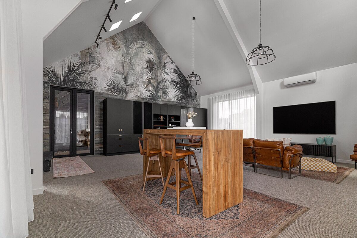 Redefine Daily Living with a Bespoke Luxury Home